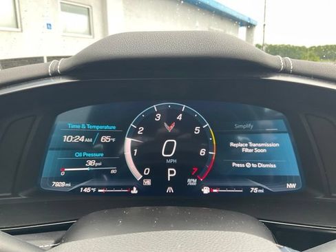 Used 2023 Chevrolet Corvette Stingray Coupe RWD image 4