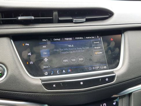 Used 2020 Cadillac XT5 Premium Luxury AWD/4WD image 29