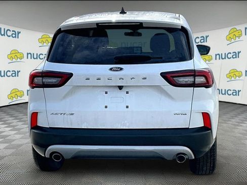 Used 2025 Ford Escape Active image 5