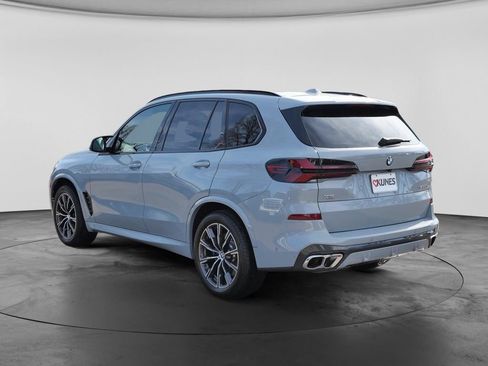 Used 2026 BMW X5 M60i AWD/4WD image 8