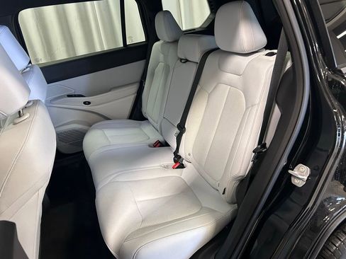 New 2026 Jeep Cherokee Laredo AWD/4WD image 20