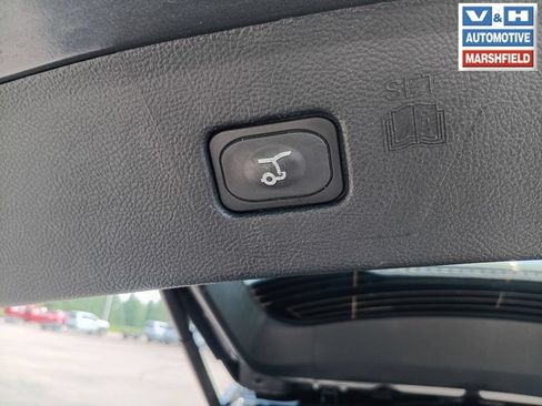 Used 2024 Ford Edge Titanium w/ Equipment Group 301A AWD/4WD image 36