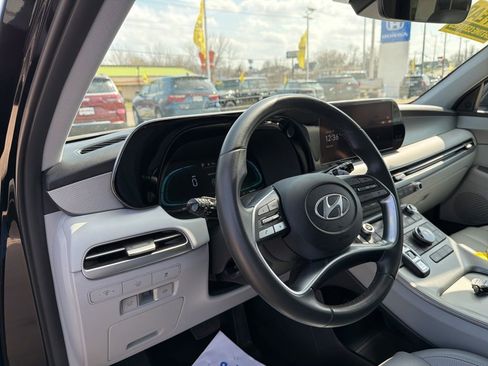 Used 2025 Hyundai Palisade SEL AWD/4WD image 17