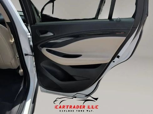 Used 2017 Buick Envision Essence FWD image 27