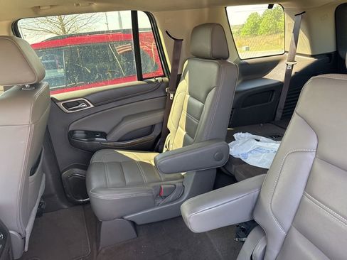 Used 2018 GMC Yukon Denali w/ Open Road Package image 10