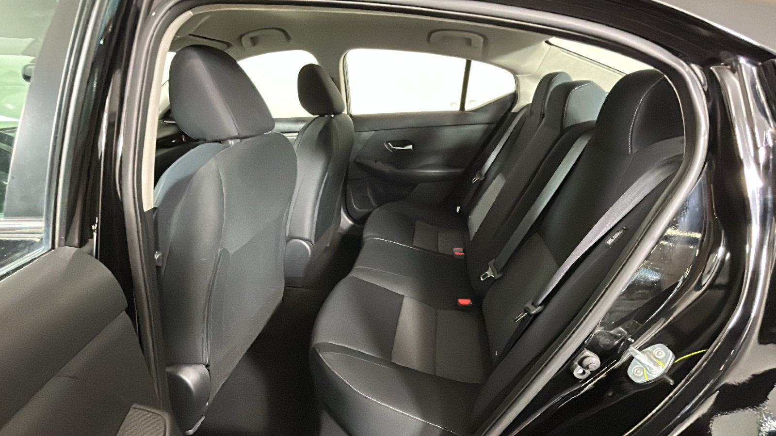 Used 2023 Nissan Sentra SV w/ All-Weather Package FWD image 32