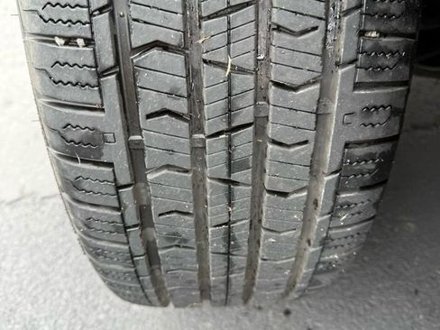 Used 2022 Kia Telluride EX w/ EX Premium Package image 9