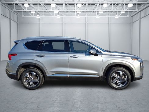 Certified 2023 Hyundai Santa Fe SEL w/ Premium Package AWD/4WD image 7