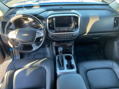Used 2022 Chevrolet Colorado LT w/ Luxury Package image 12