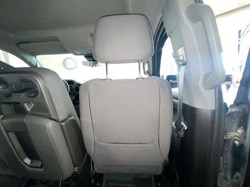 Used 2023 Chevrolet Silverado 1500 LT AWD/4WD image 36