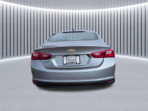 Used 2024 Chevrolet Malibu LT FWD image 11