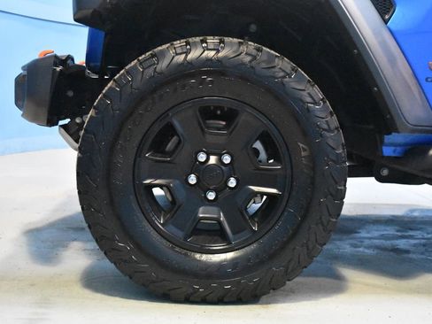 Used 2021 Jeep Gladiator Mojave AWD/4WD image 26