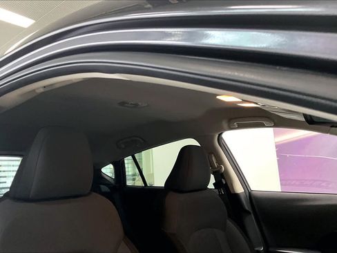 Used 2024 Subaru Impreza 2.0i Sport image 28