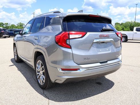 Used 2023 GMC Terrain Denali w/ Denali Premium Package AWD/4WD image 29