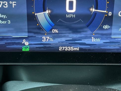 Used 2024 Chevrolet Equinox EV RS AWD/4WD image 31
