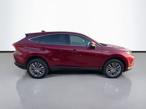 Used 2021 Toyota Venza Limited w/ Advanced Technology Package AWD/4WD image 8