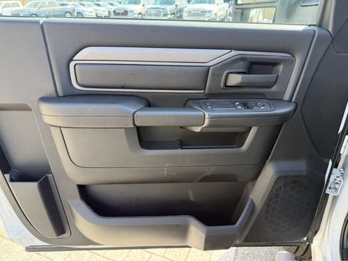 Used 2025 RAM 2500 Tradesman AWD/4WD image 9