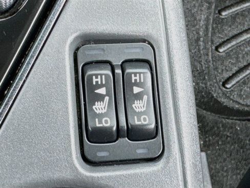 Used 2024 Subaru Crosstrek 2.5i Limited AWD/4WD image 16
