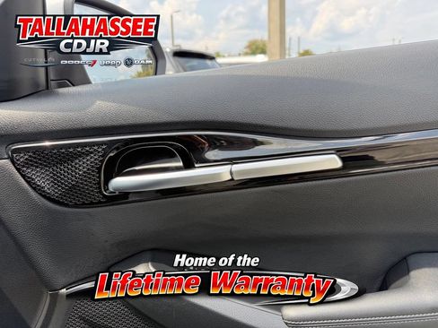 Used 2025 Kia Seltos EX w/ EX Sunroof Package FWD image 34
