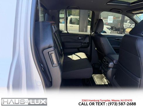 Used 2025 Honda Ridgeline Black Edition image 26