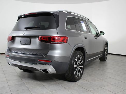 Used 2023 Mercedes-Benz GLB 250 image 9
