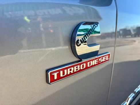 Used 2020 RAM 3500 Big Horn w/ Level 2 Equipment Group image 8