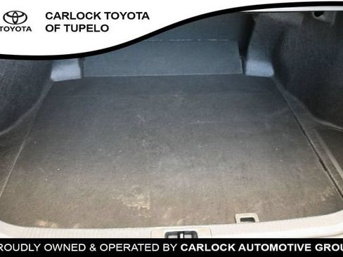 Used 2025 Toyota Camry SE w/ Convenience Package FWD image 30