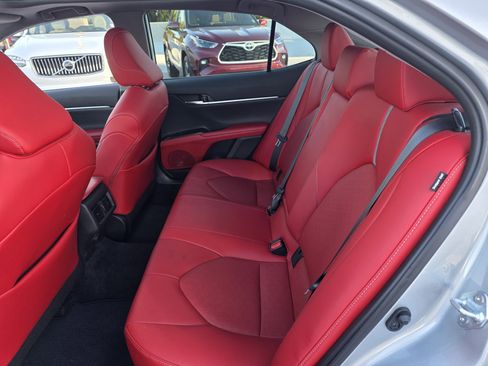 Used 2024 Toyota Camry XSE w/ Navigation Package image 21