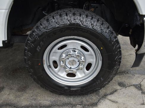 Used 2019 Ford F250 XL w/ Power Equipment Group AWD/4WD image 33