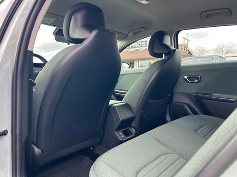 Certified 2025 Kia K4 EX image 11