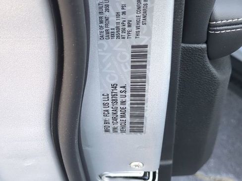 New 2025 Jeep Grand Cherokee L Altitude image 40