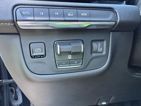 Used 2023 Cadillac Escalade Sport AWD/4WD image 49