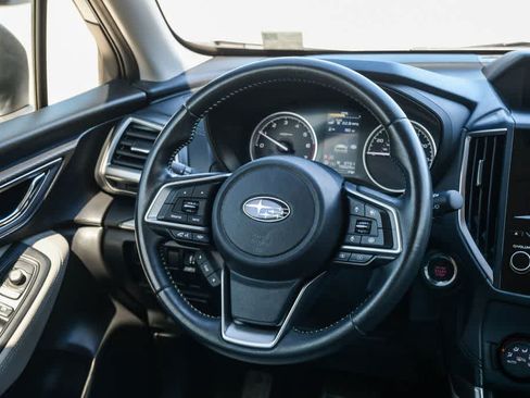 Used 2023 Subaru Forester Premium AWD/4WD image 12