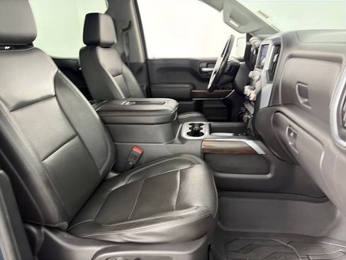 Used 2019 GMC Sierra 1500 SLT w/ SLT Premium Package AWD/4WD image 31