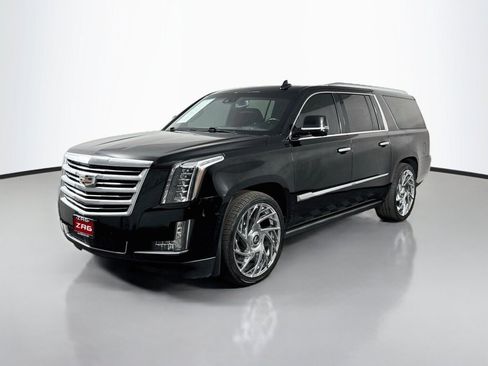 Used 2016 Cadillac Escalade ESV Platinum AWD/4WD image 1