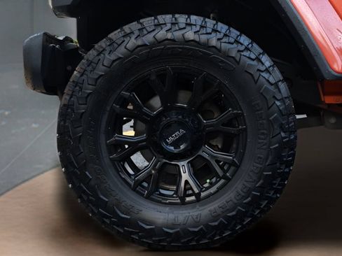 Used 2021 Jeep Gladiator Overland AWD/4WD image 49