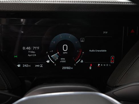 Used 2025 GMC Yukon Denali AWD/4WD image 35