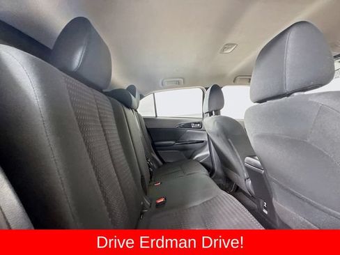 Used 2024 Mitsubishi Eclipse Cross LE AWD/4WD image 27
