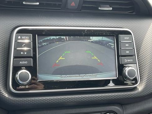 New 2025 Nissan Kicks Play S image 29