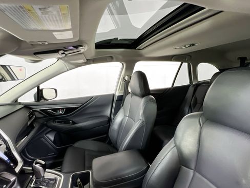 Used 2022 Subaru Outback Limited image 22