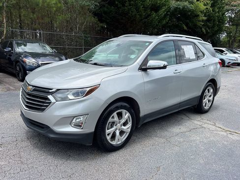 Used 2020 Chevrolet Equinox Premier AWD/4WD image 3