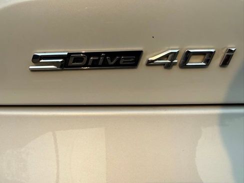 Used 2022 BMW X5 sDrive40i w/ Premium Package RWD image 9
