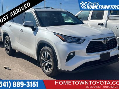 Used 2020 Toyota Highlander XLE