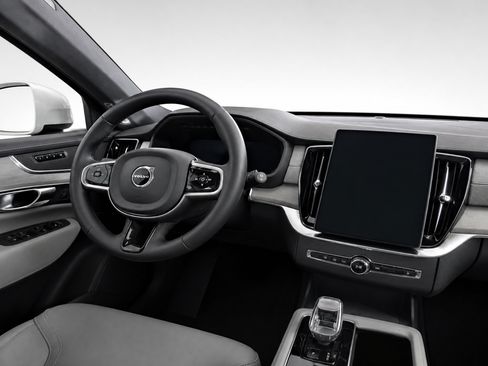 Certified 2026 Volvo XC90 B6 Core AWD/4WD image 15