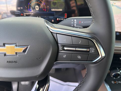 New 2026 Chevrolet Suburban High Country image 23