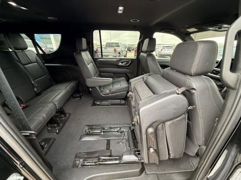 Used 2023 Chevrolet Suburban RST w/ Luxury Package image 36