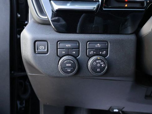 New 2026 Chevrolet Silverado 1500 RST w/ Convenience Package II AWD/4WD image 12