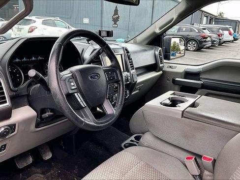 Used 2015 Ford F150 XLT w/ Equipment Group 302A Luxury AWD/4WD image 10