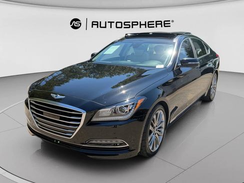 Used 2015 Hyundai Genesis 5.0 RWD image 4