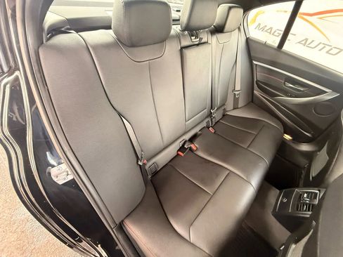 Used 2018 BMW 330i xDrive 330i xDrive Sedan 4D w/ Convenience Package image 23